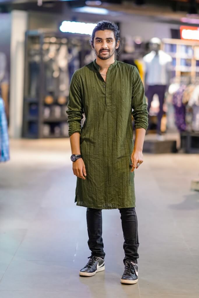 JD Institute Cochin Student Showing their Modelling Skills8