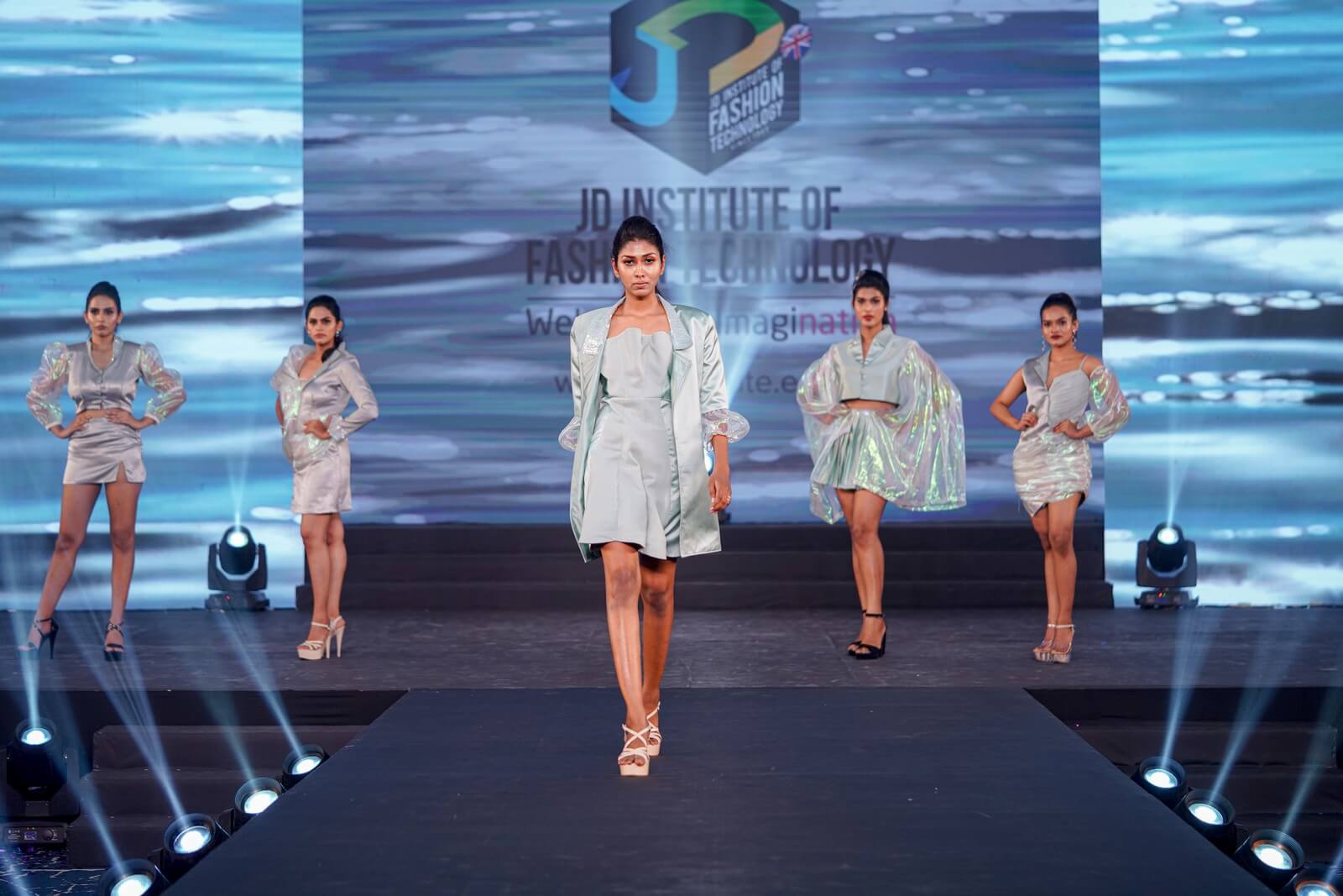 Celsumwes – Sync JD Design Awards Academy of Design and Managment