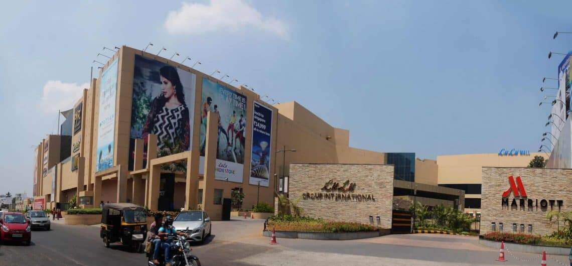 Lulu Mall Retail outlet Visit by Fashion department Students of ADM