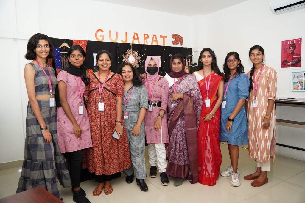 National Handloom Day Academy of Design & Management ()